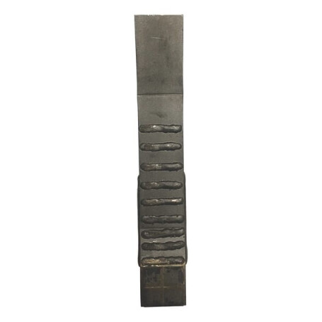 Pointe de cultivateur UNIVERSEL KM060272N