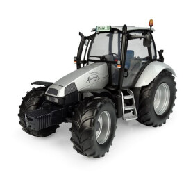 Tracteur miniature UNIVERSAL HOBBIES UH5396